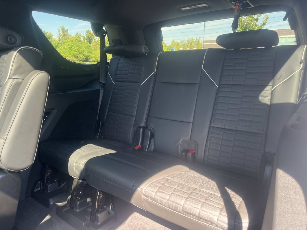 2026 Cadillac Escalade Platinum Luxury - Photo 18