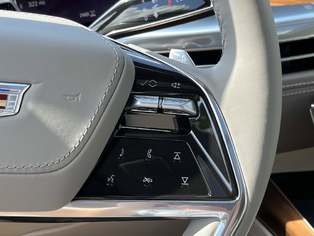 2026 Cadillac Escalade Platinum Sport - Photo 37