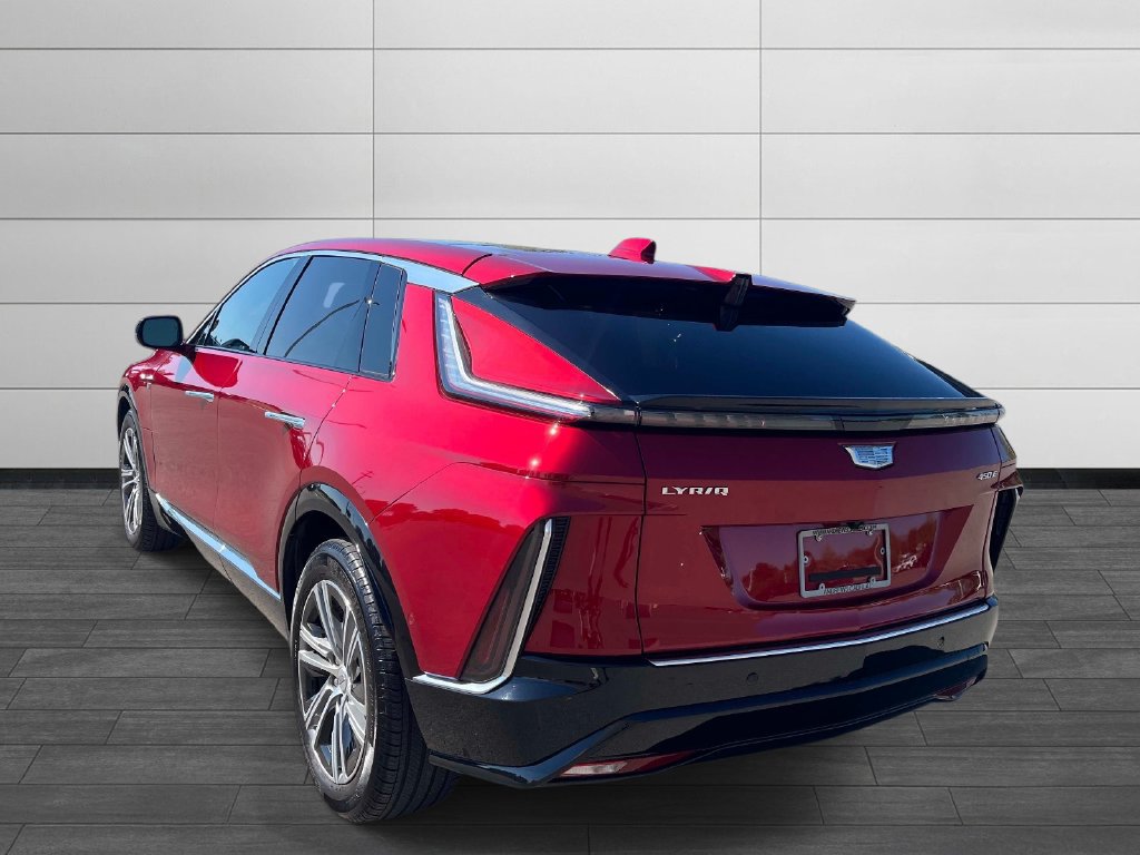 Used 2024 CADILLAC LYRIQ Luxury 2 SUV