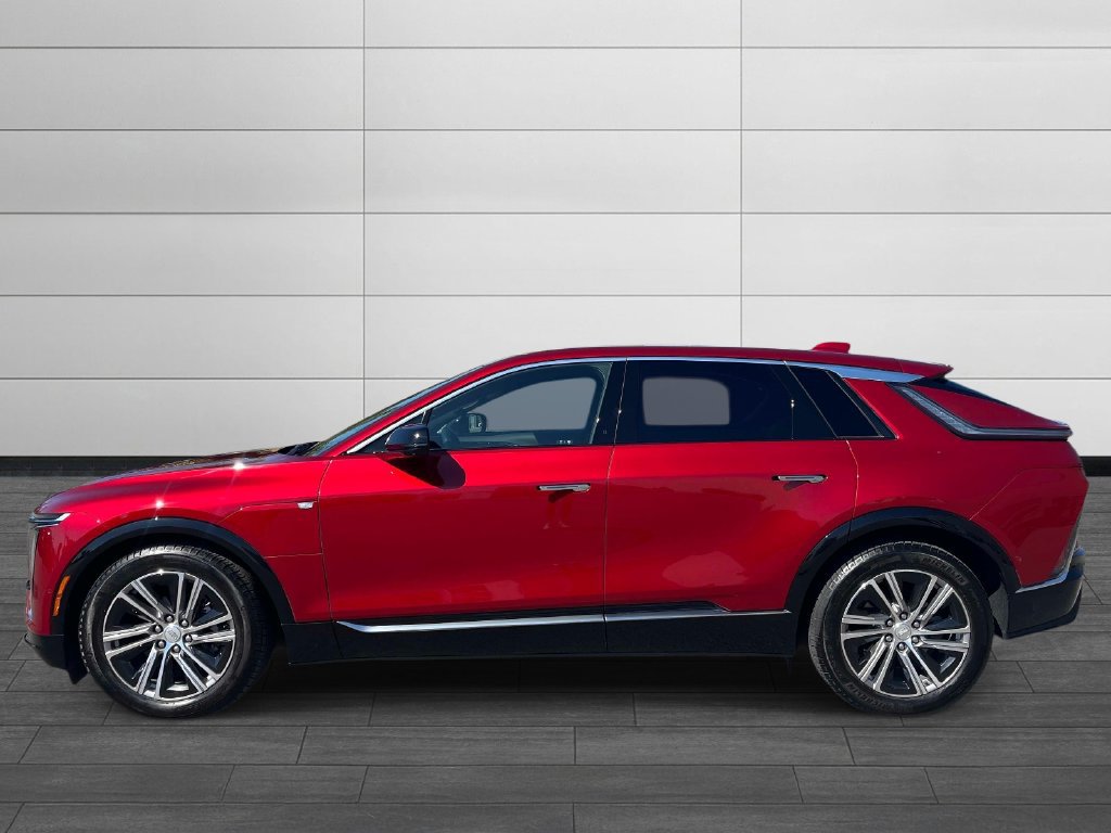 Used 2024 CADILLAC LYRIQ Luxury 2 SUV
