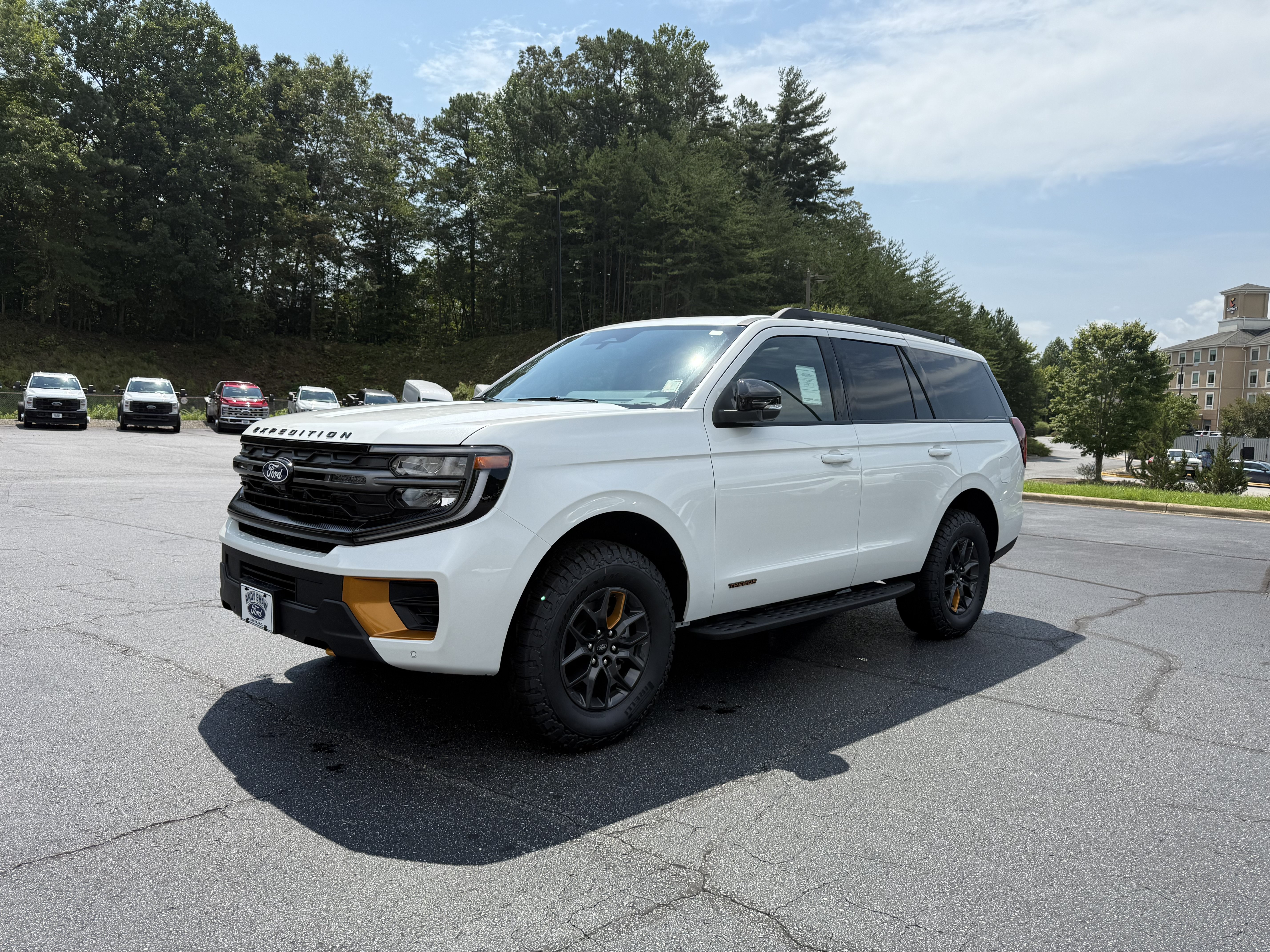 2027 Ford Expedition Tremor&reg; SUV