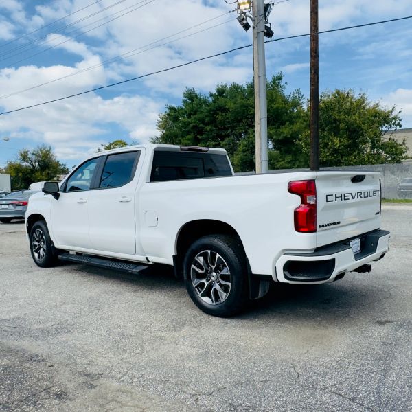 Used 2022 Chevrolet Silverado 1500 Crew Cab RST Pickup 4D 6 1/2 ft Pickup