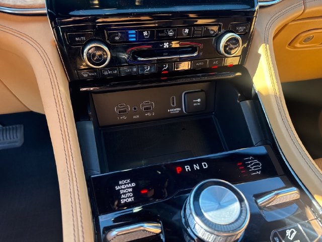 2023 Jeep Grand Cherokee L Summit Reserve - Photo 17