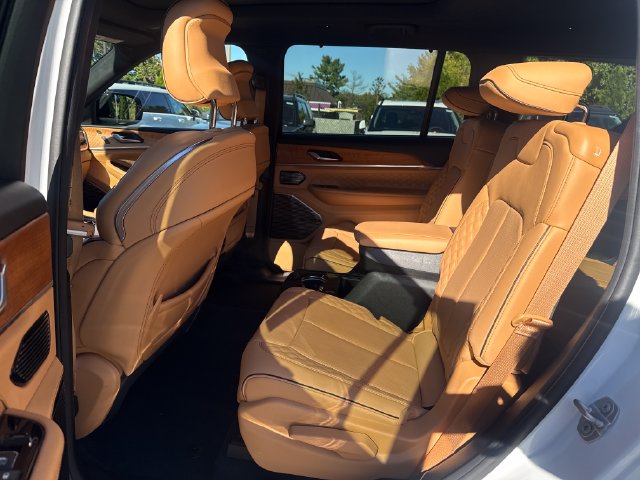 2023 Jeep Grand Cherokee L Summit Reserve - Photo 25