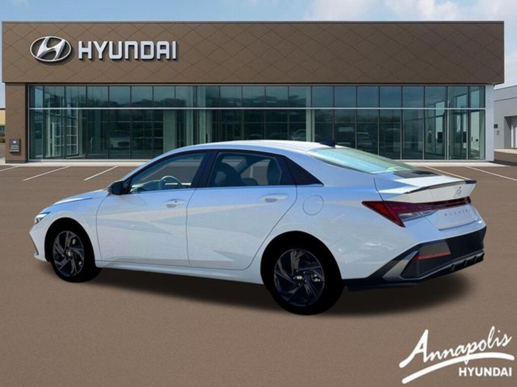 New 2026 Hyundai Elantra SEL Sport Sedan