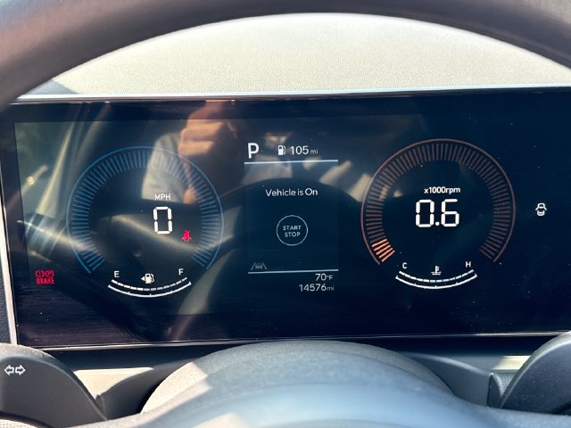 2025 Hyundai Santa Cruz SE - Photo 15