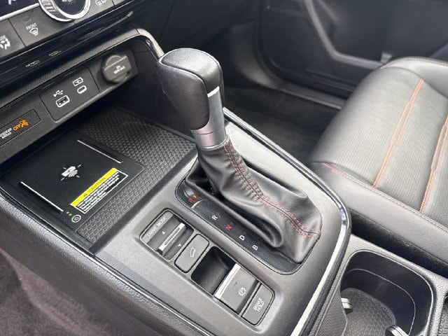 2025 Honda CR-V Sport Touring - Photo 24