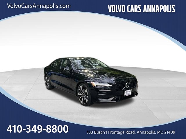2022 Volvo S60