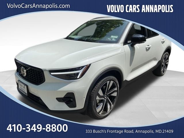 New 2026 Volvo XC40 B5 Plus SUV