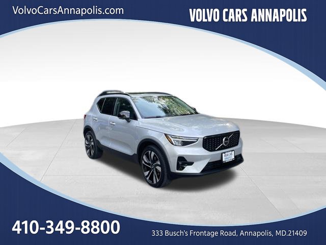 2023 Volvo XC40
