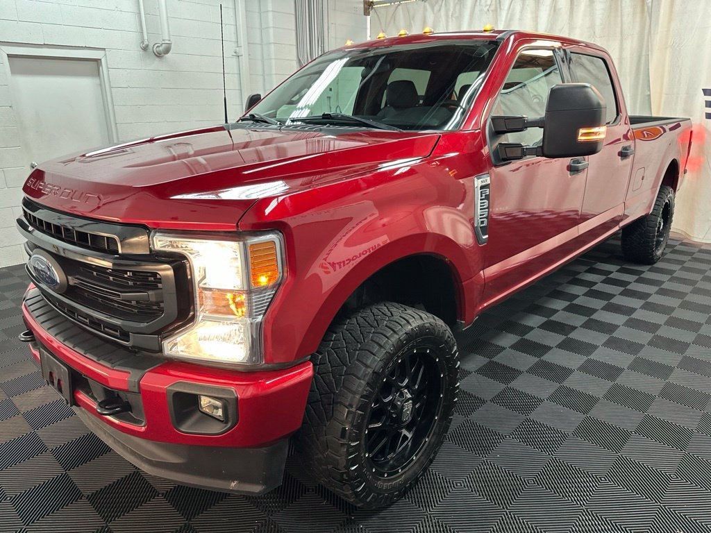 Used 2022 Ford F-350 XLT Truck Crew Cab