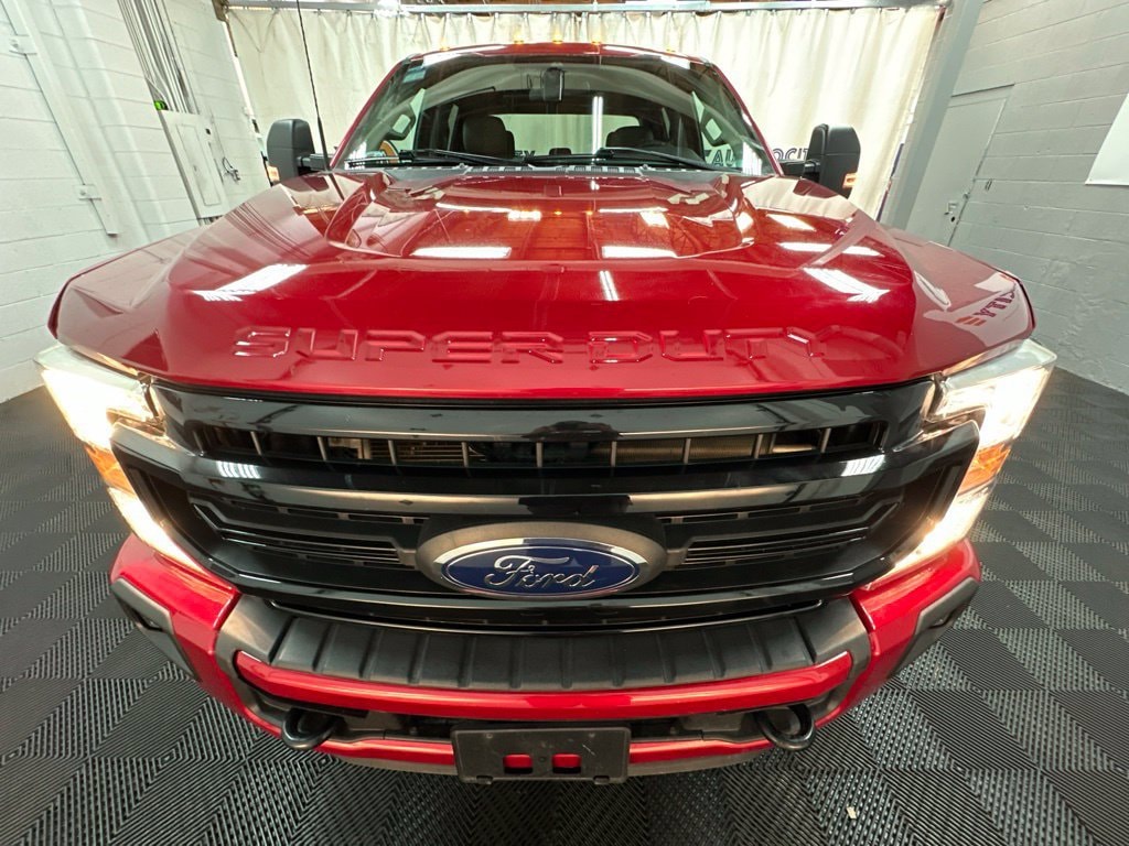 Used 2022 Ford F-350 XLT Truck Crew Cab