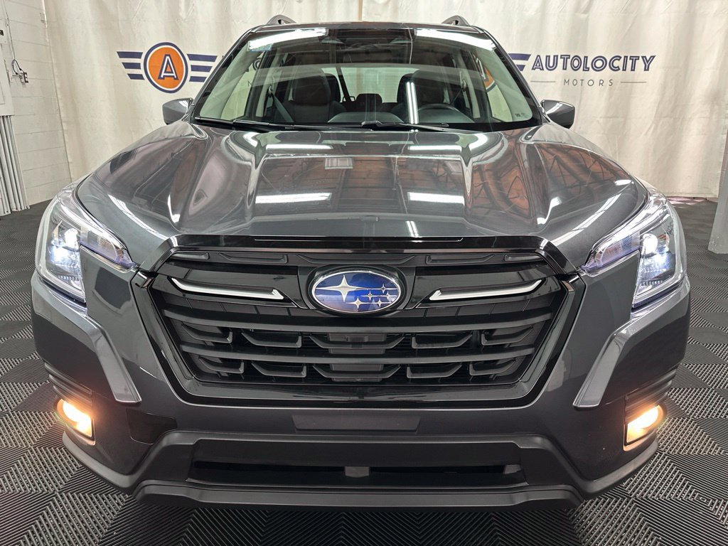 Used 2023 Subaru Forester Premium SUV