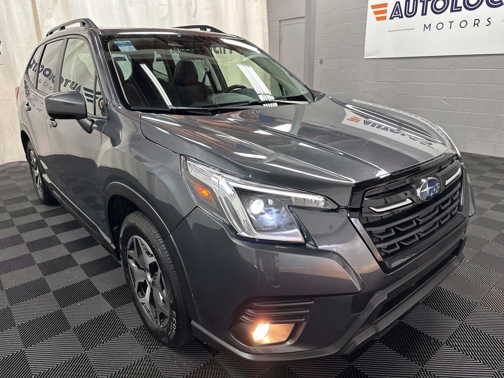 Used 2023 Subaru Forester Premium SUV