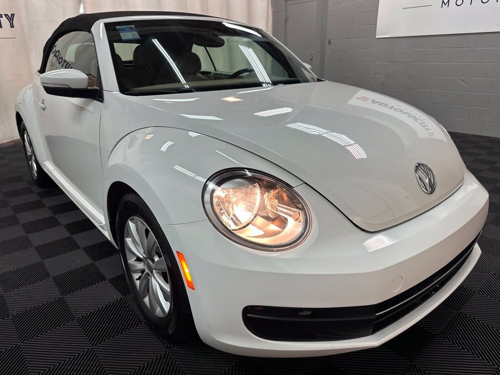 Used 2015 Volkswagen Beetle Convertible 1.8T Convertible
