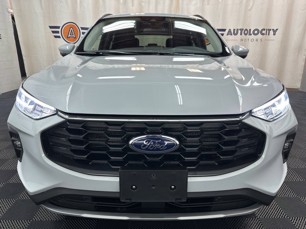 Used 2025 Ford Escape ST-Line Select SUV