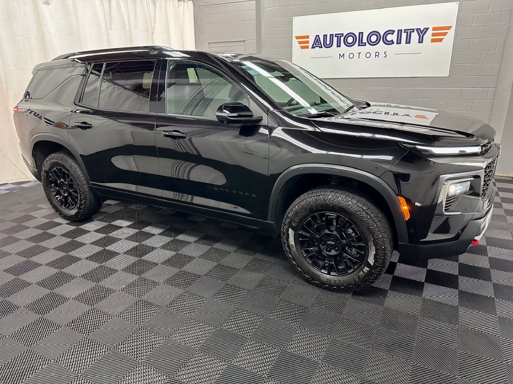Used 2025 Chevrolet Traverse AWD Z71 SUV