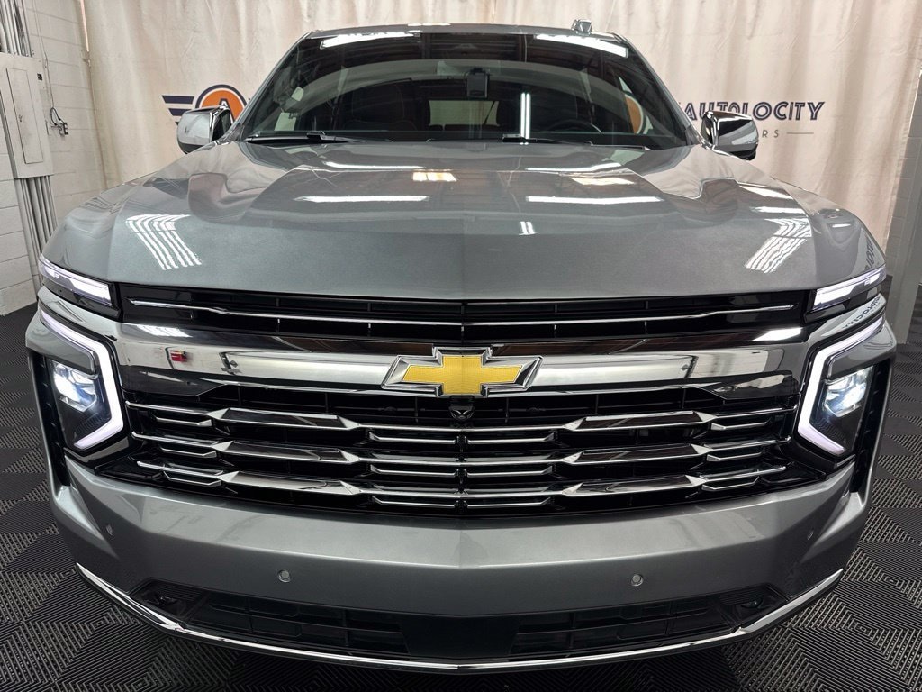 Used 2025 Chevrolet Suburban Premier SUV