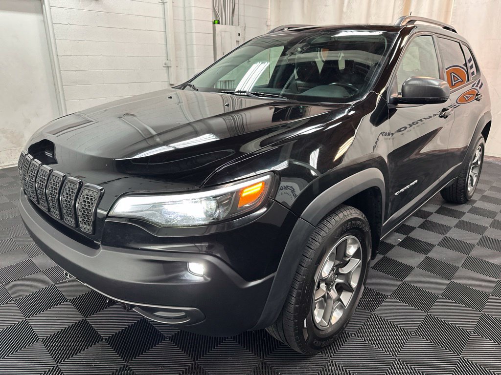 Used 2019 Jeep Cherokee Trailhawk SUV