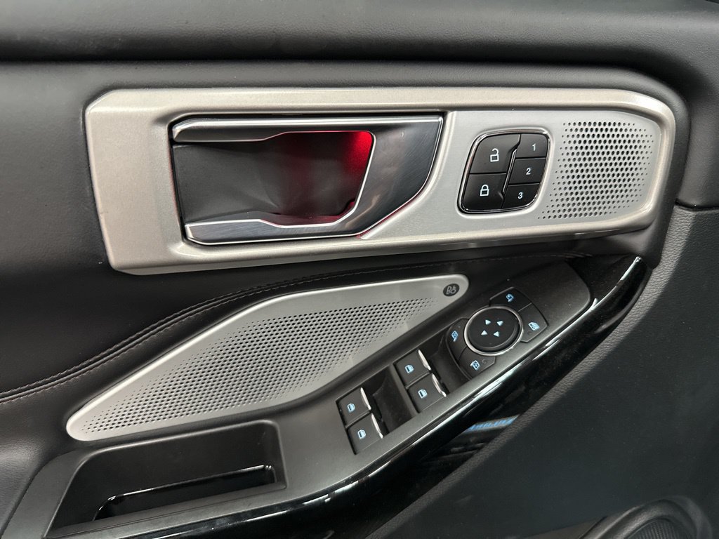 2024 Ford Explorer Platinum - Photo 17