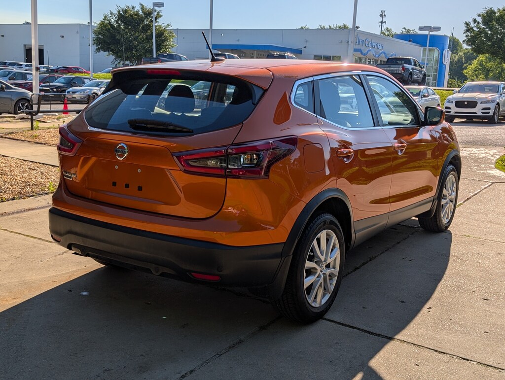 Used 2022 Nissan Rogue Sport S FWD S