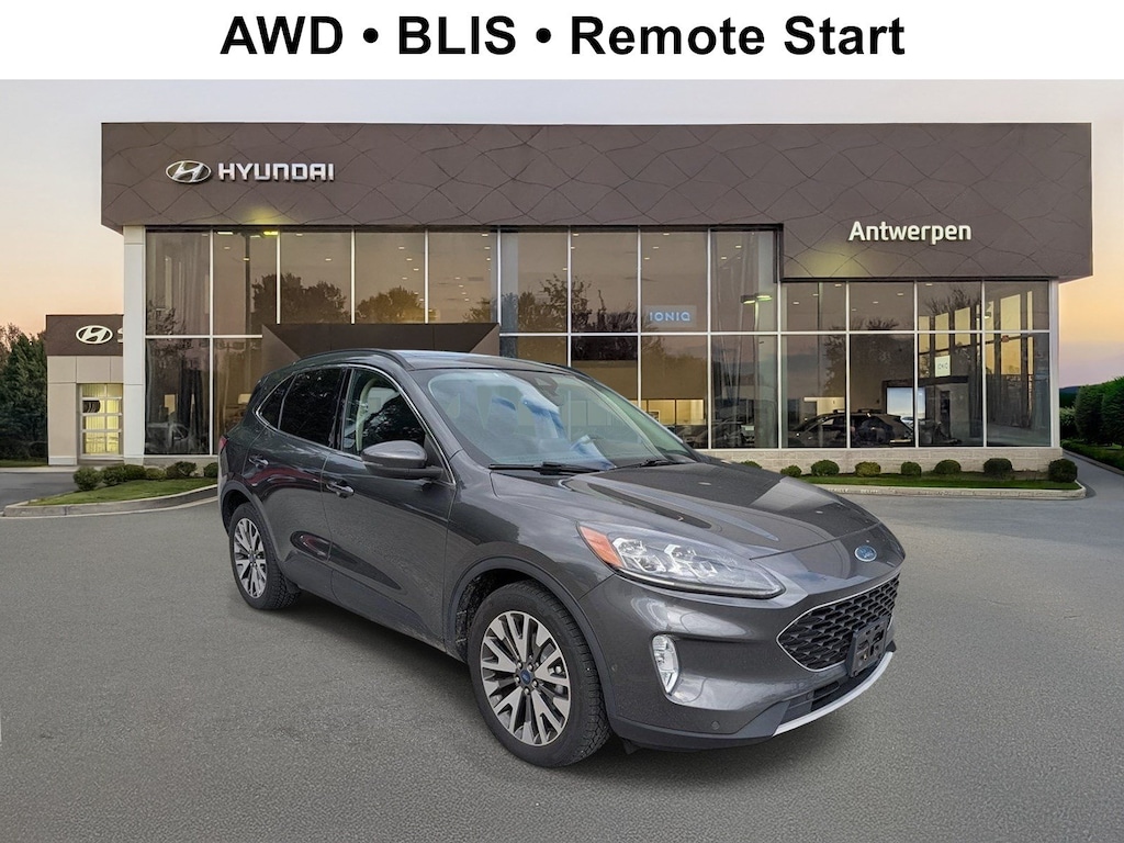 Used 2020 Ford Escape Titanium Hybrid Titanium Hybrid AWD