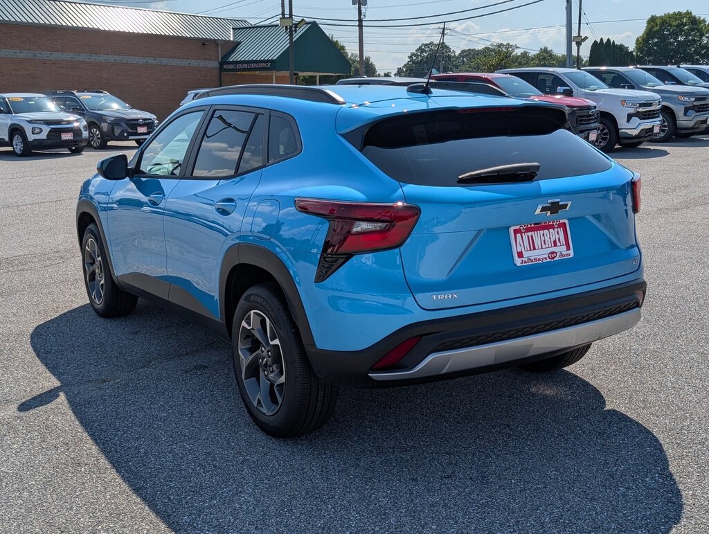New 2026 Chevrolet Trax LT SUV