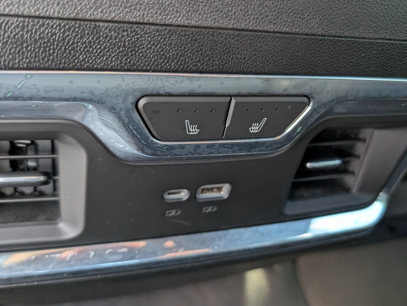 2024 Chevrolet Silverado 1500 High Country - Photo 16