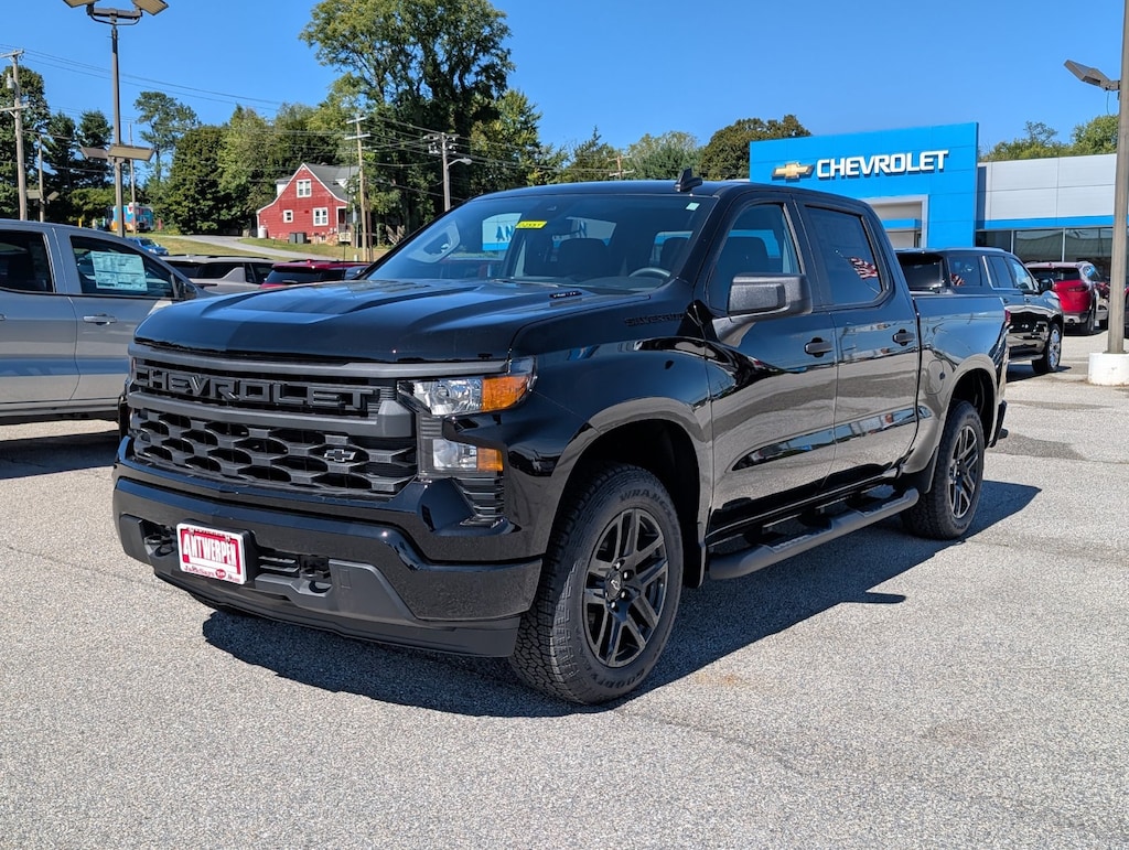 New 2026 Chevrolet Silverado 1500 Custom Truck