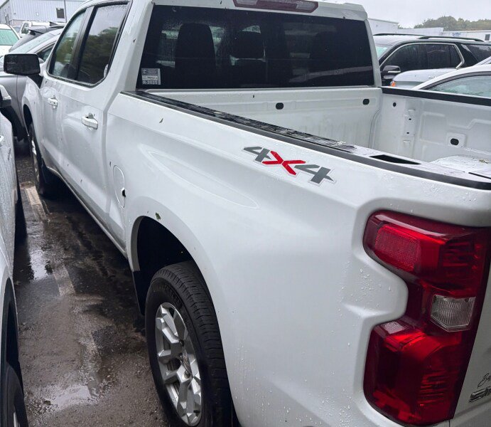 Used 2023 Chevrolet Silverado 1500 LT Truck