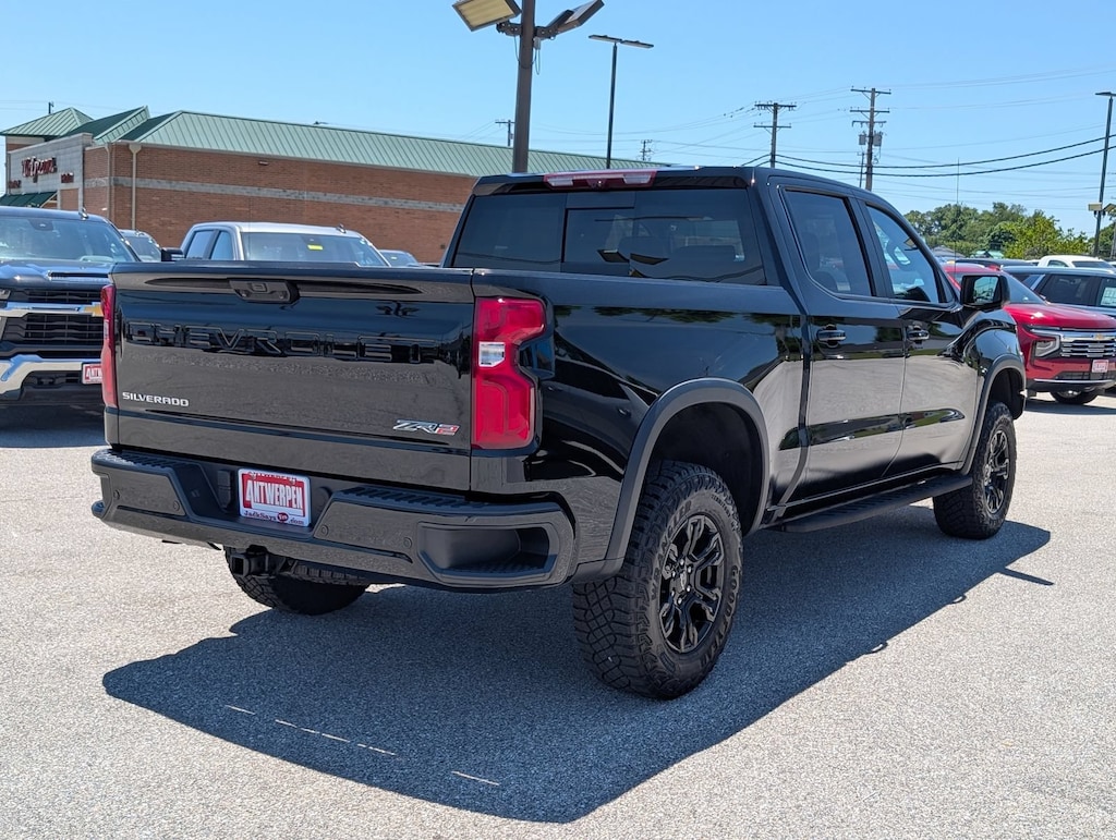 Used 2023 Chevrolet Silverado 1500 ZR2 Truck