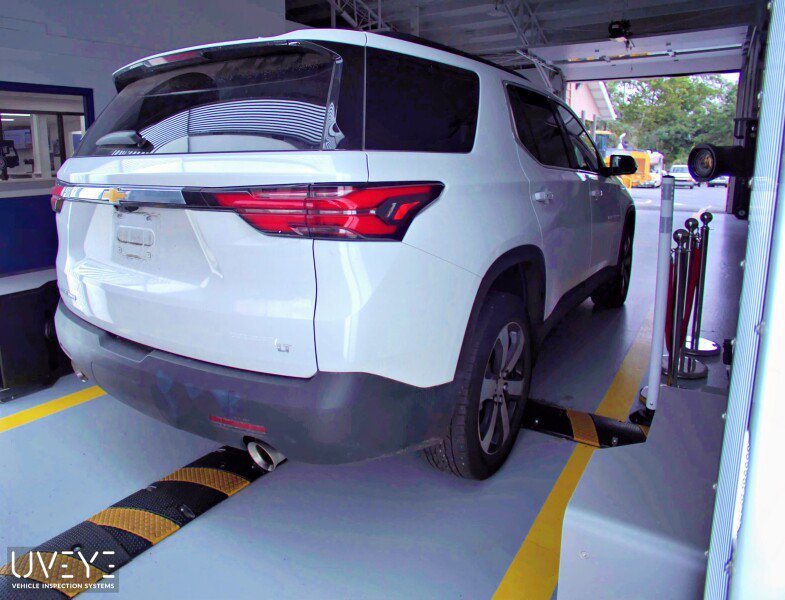 Used 2023 Chevrolet Traverse LT Leather SUV