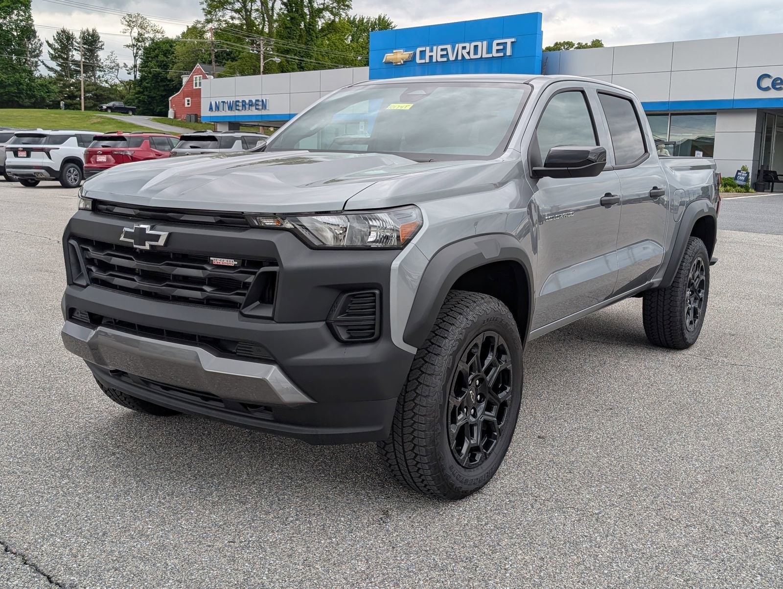 2026 Chevrolet Colorado Trail Boss - Photo 4