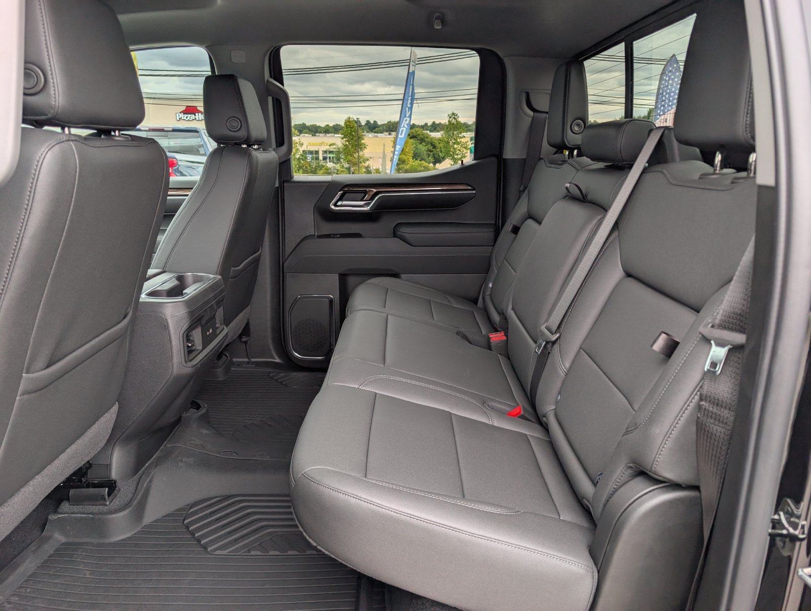 2026 Chevrolet Silverado 1500 LT Trail Boss - Photo 11