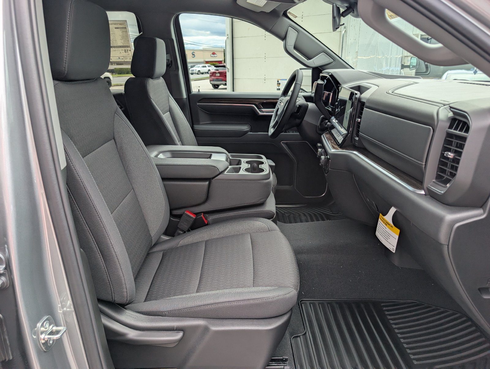 2026 Chevrolet Silverado 1500 LT - Photo 8