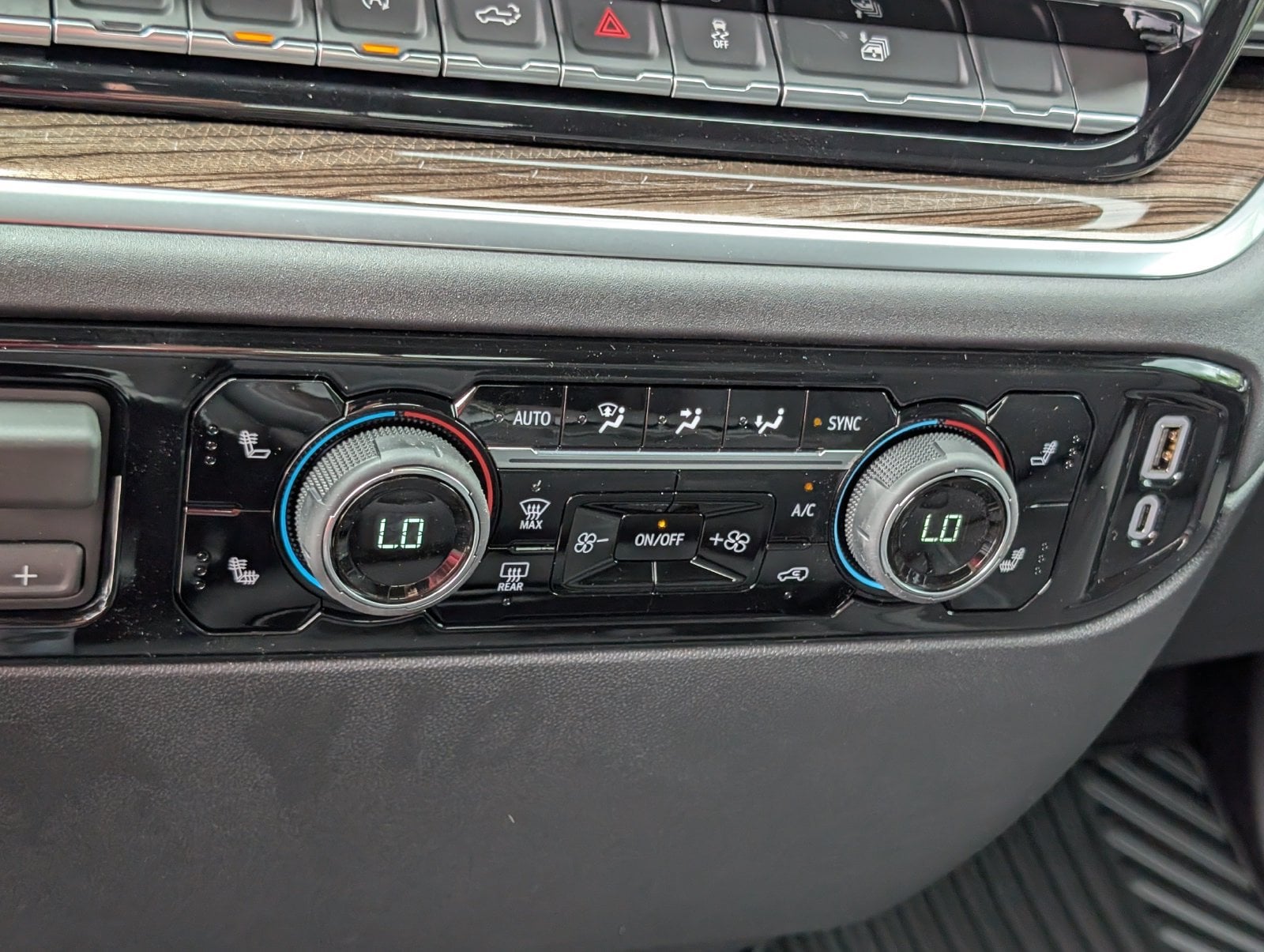 2026 Chevrolet Silverado 1500 LT - Photo 24