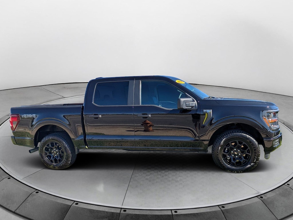Used 2025 Ford F-150 STX STX 4WD SuperCrew 5.5 Box