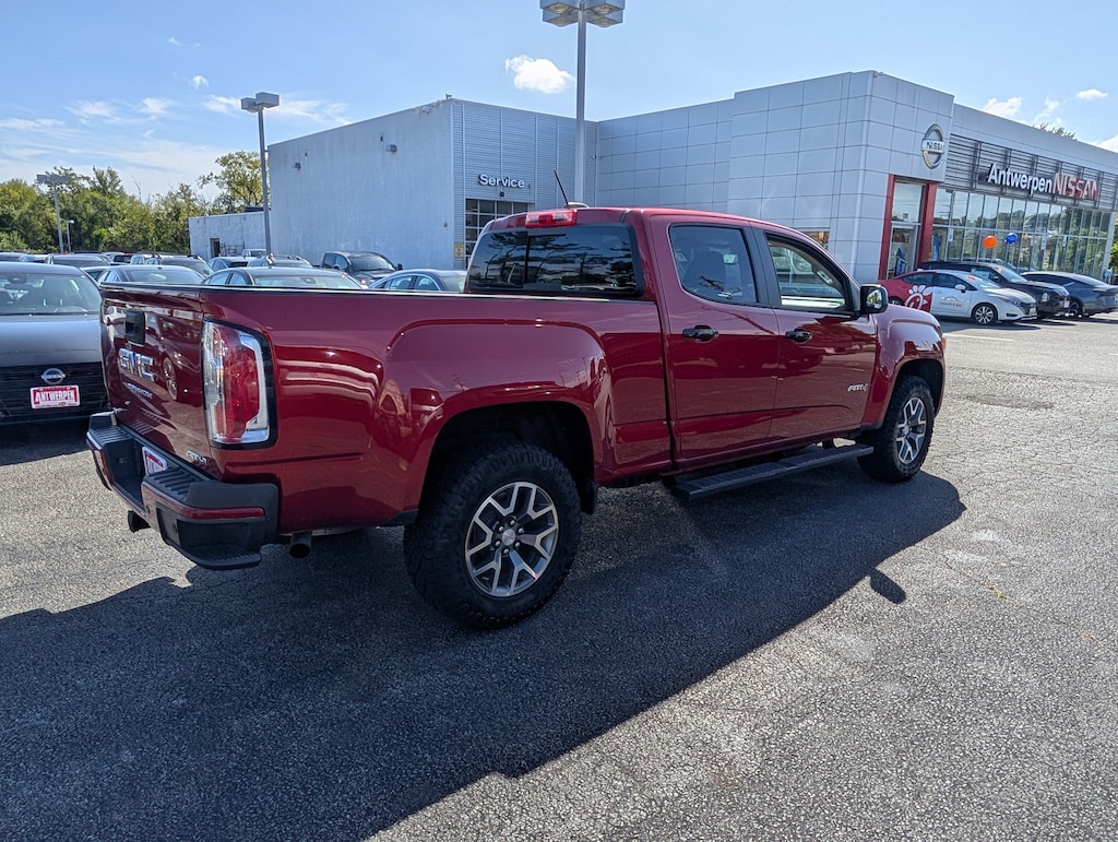 Used 2021 GMC Canyon 4WD AT4 with Leather 4WD Crew Cab 141 AT4 w/Leather