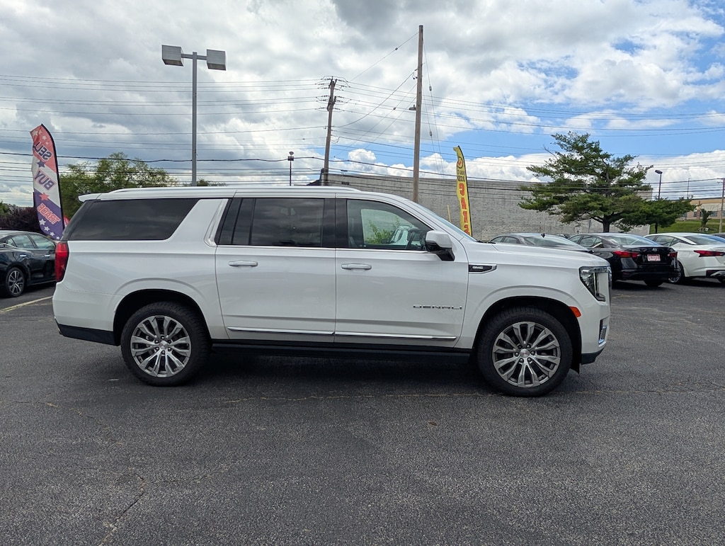Used 2022 GMC Yukon XL Denali 4WD Denali