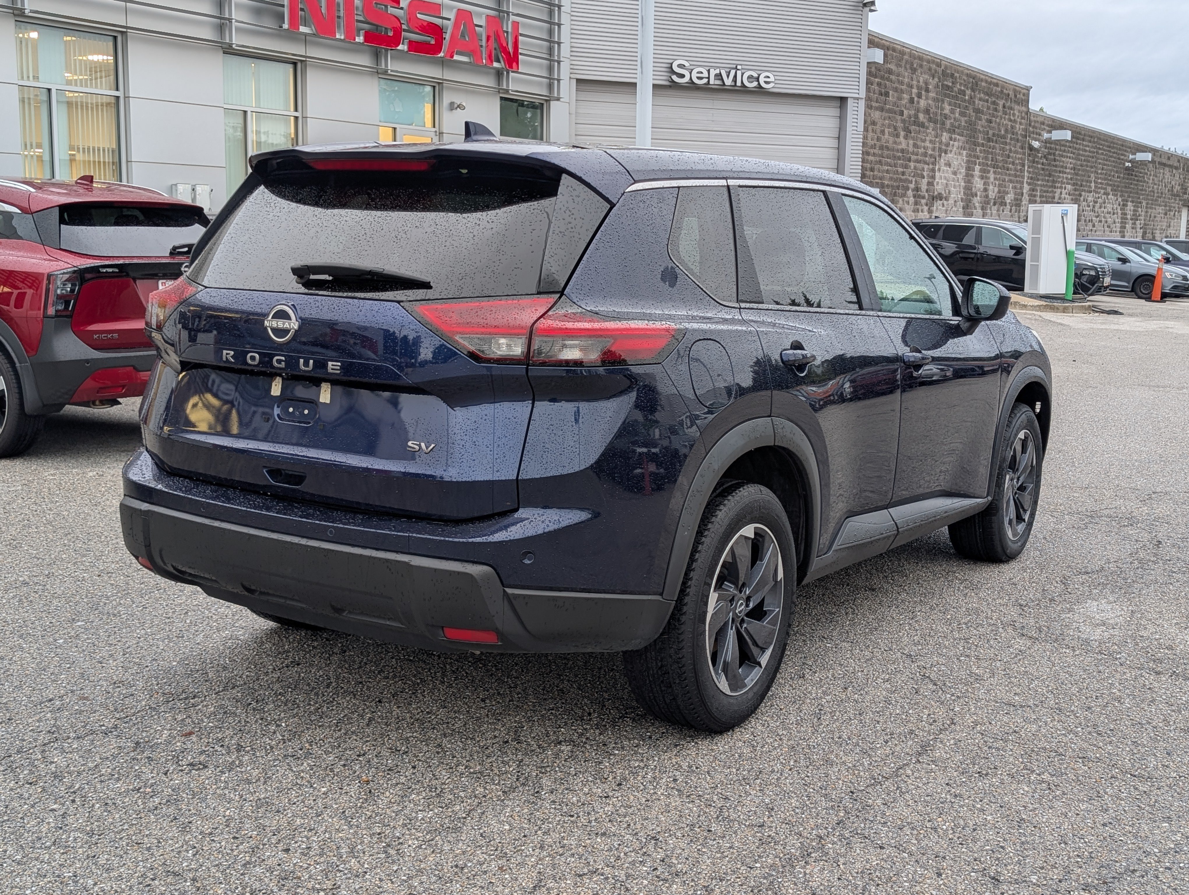Used 2024 Nissan Rogue SV FWD SV