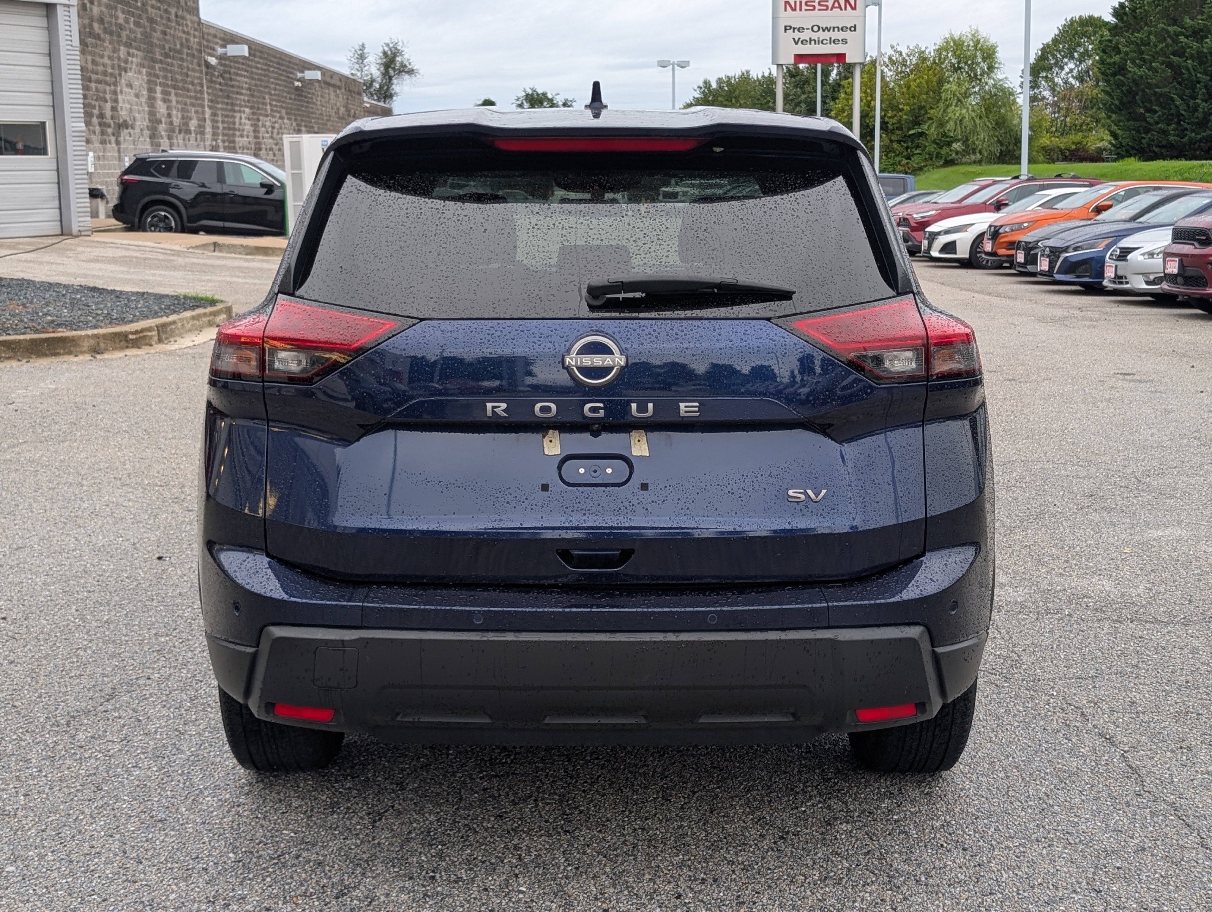 Used 2024 Nissan Rogue SV FWD SV