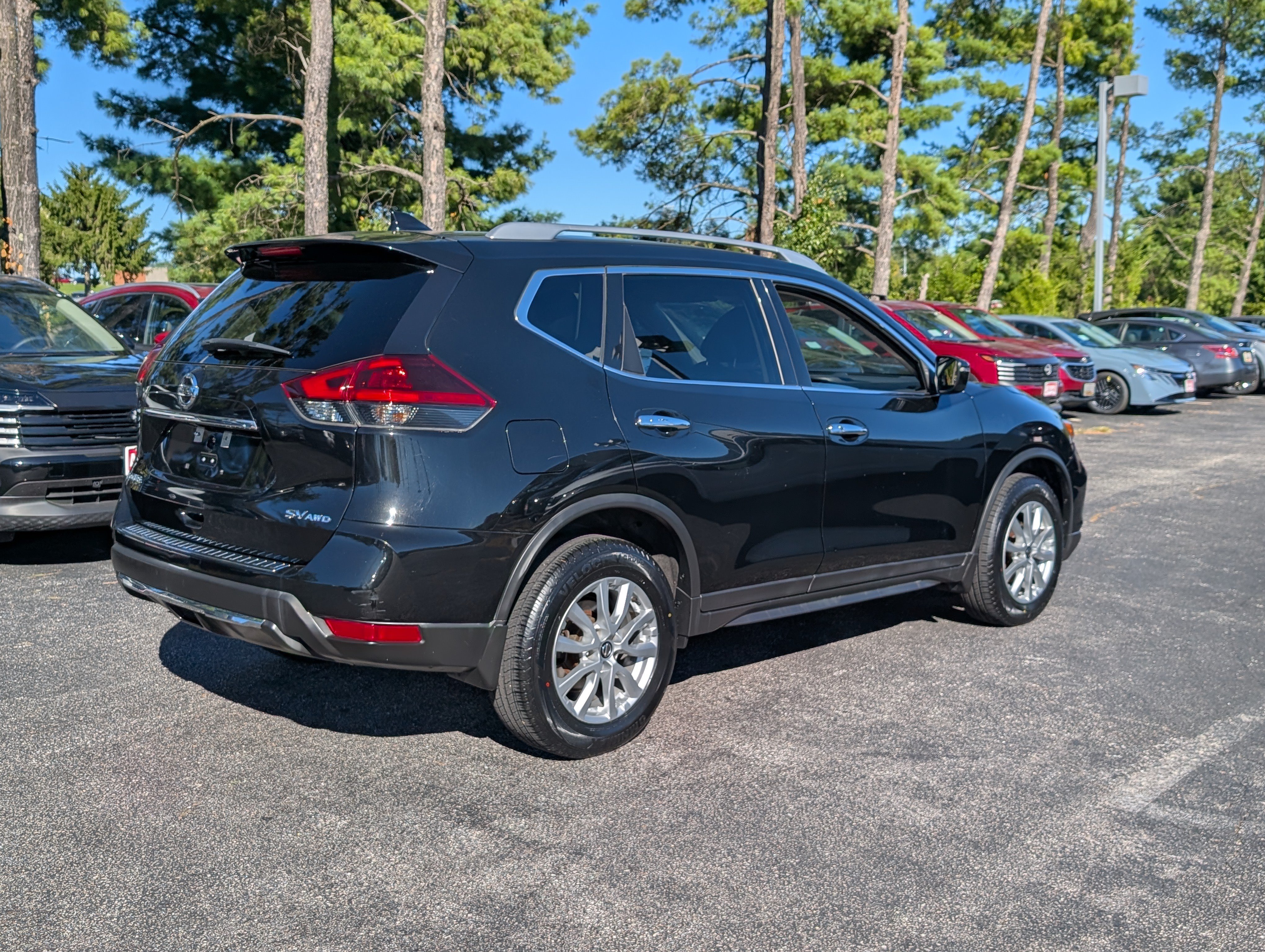 Used 2018 Nissan Rogue SV AWD SV
