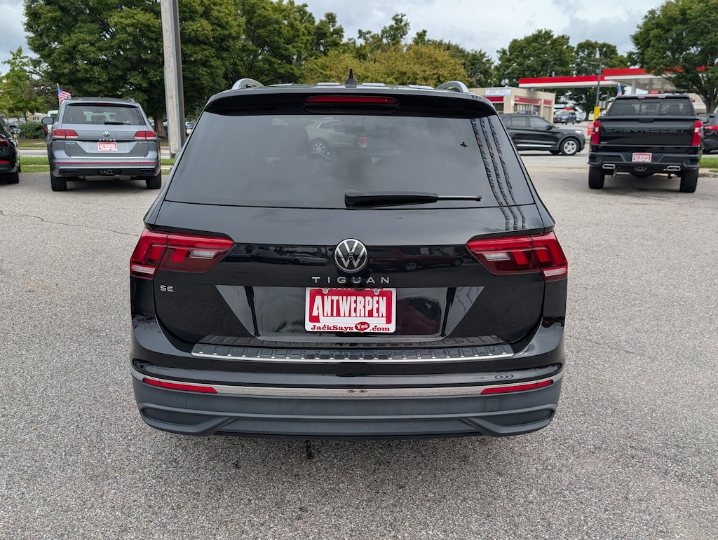Used 2023 Volkswagen Tiguan SE 2.0T SE FWD