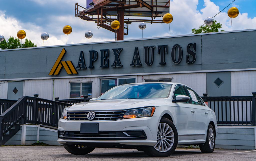2017 Volkswagen Passat 1.8T SE Sedan