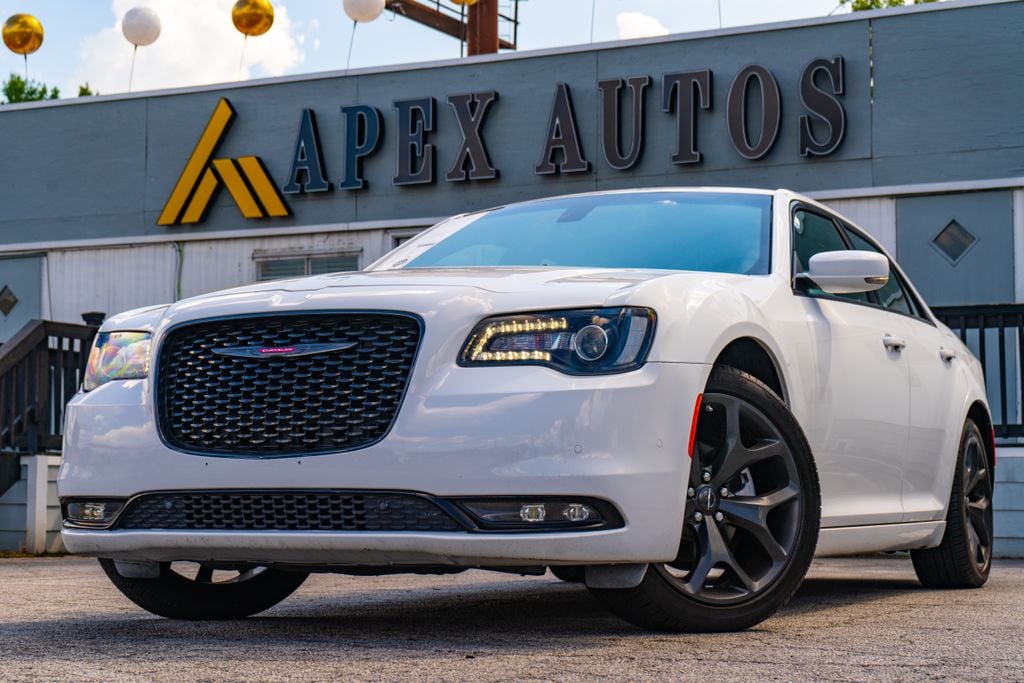 2023 Chrysler 300
