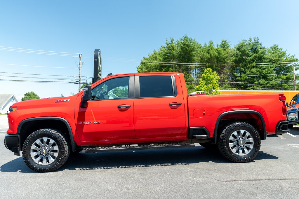 Used 2024 Chevrolet Silverado 2500 HD Custom Truck Crew Cab