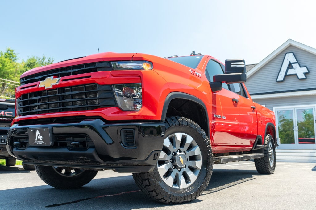 Used 2024 Chevrolet Silverado 2500 HD Custom Truck Crew Cab