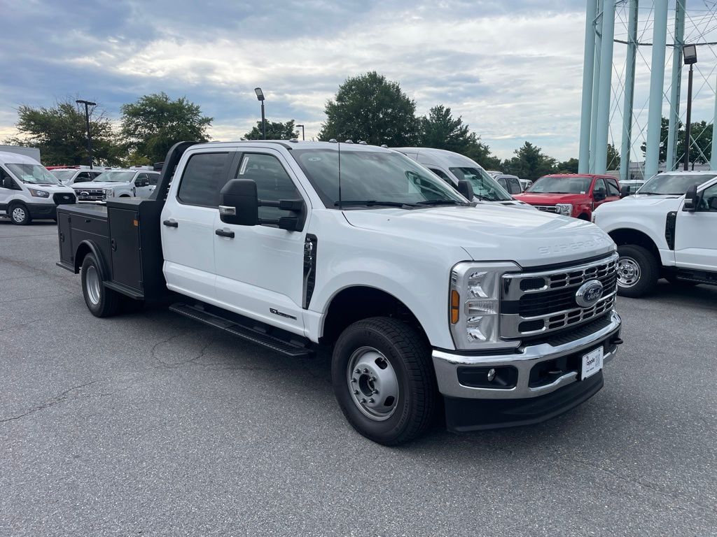 New 2026 Ford F-350SD XL Chassis