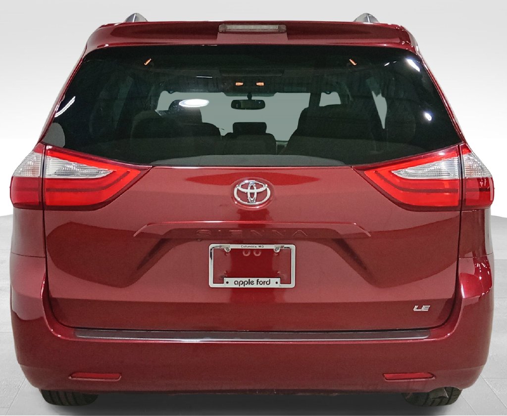 Used 2017 Toyota Sienna LE Minivan/Van