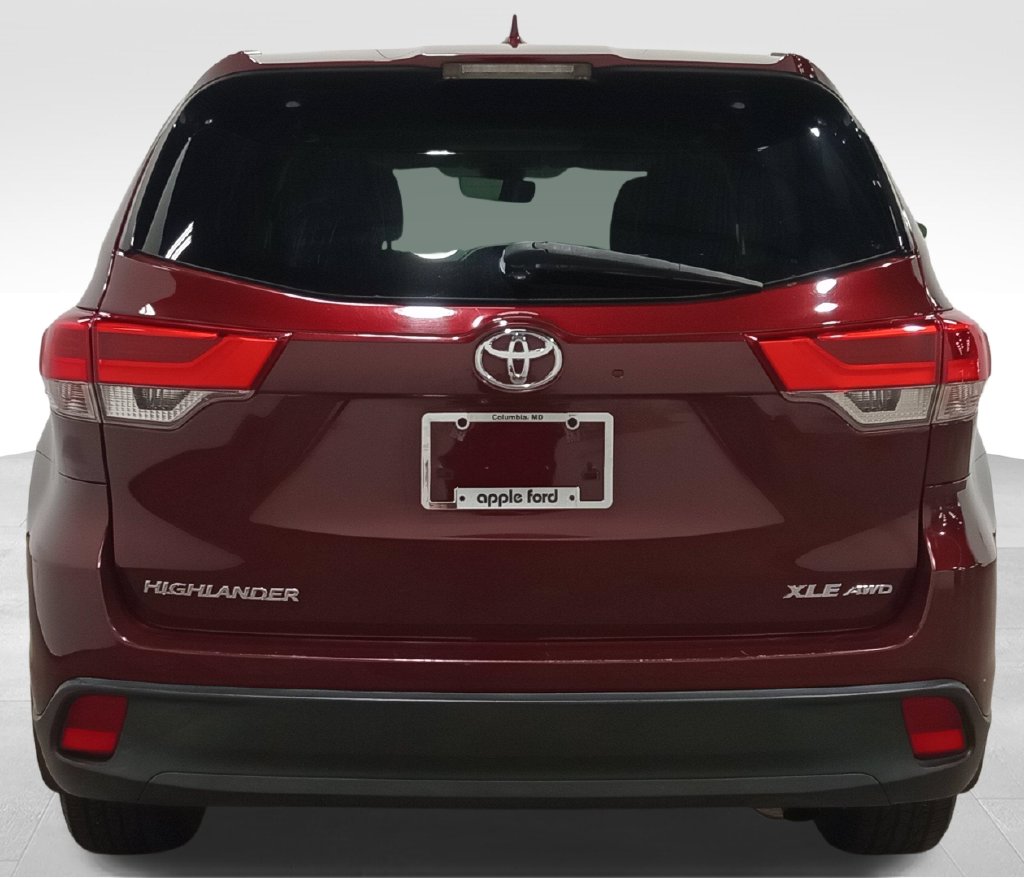 Used 2017 Toyota Highlander XLE SUV